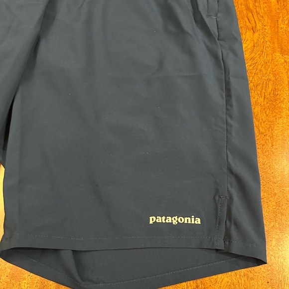 PATAGONIA men’s Multi Trails Shorts 8" - Picture 8 of 16